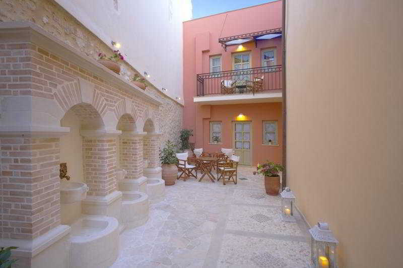 Casa Moazzo Suites And Apartments Rethymno Exteriör bild